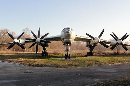 Russian long-range aviation receives upgraded Tu-95MS